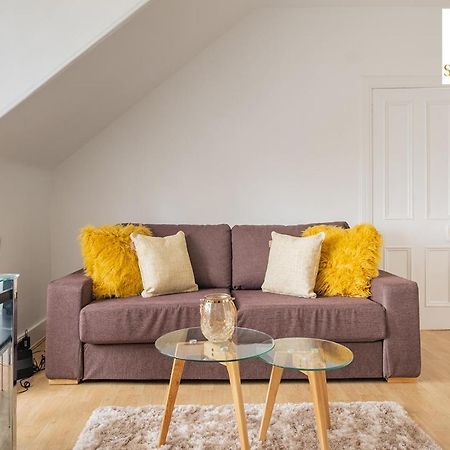 2 Bedroom Apt At Sensational Stay Serviced Accommodation Aberdeen - Clifton Road Экстерьер фото